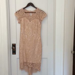 Lace dress - nude